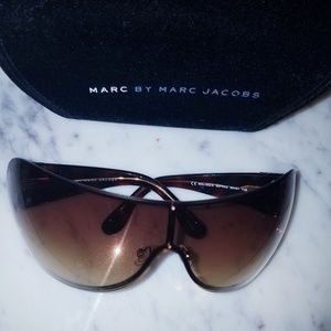 Marc  by Marc Jacobs sunglasses